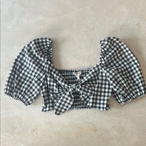 WAYF | Gingham Puff Sleeve Cropped Top